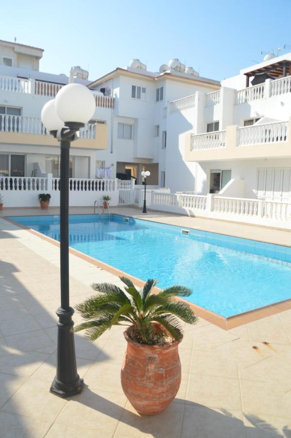 Appartamento Kapparis Penthouse Paralimni Esterno foto